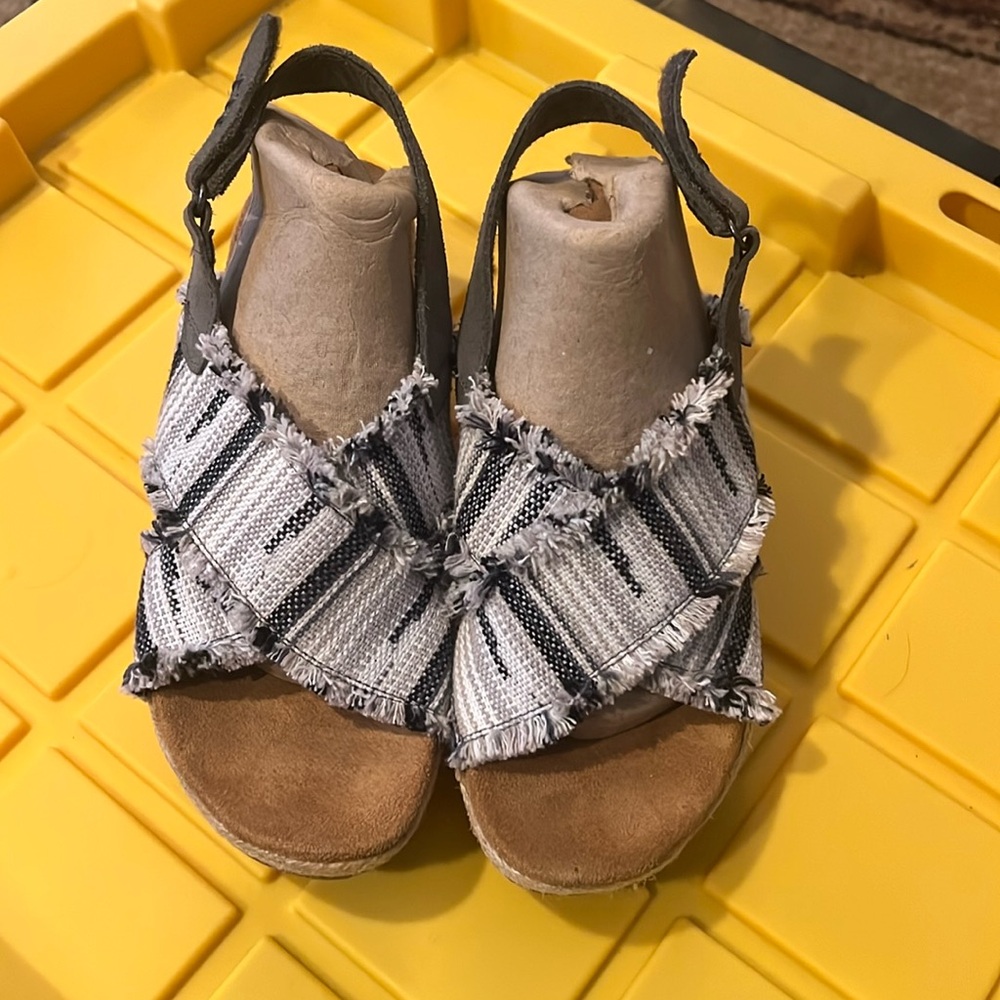 Women’s MinneTonka Sandals